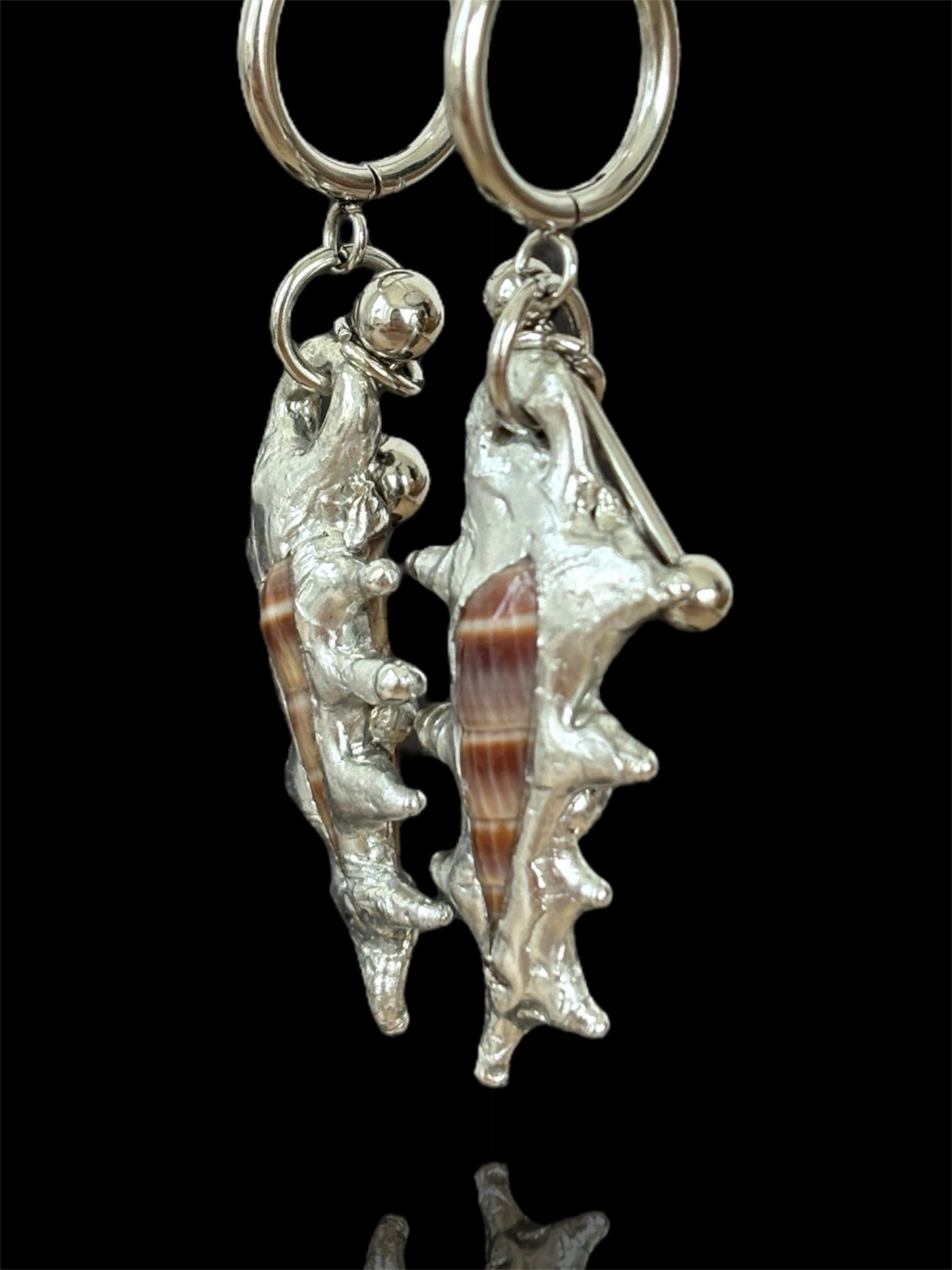 Piercing Sea Shells Earrings