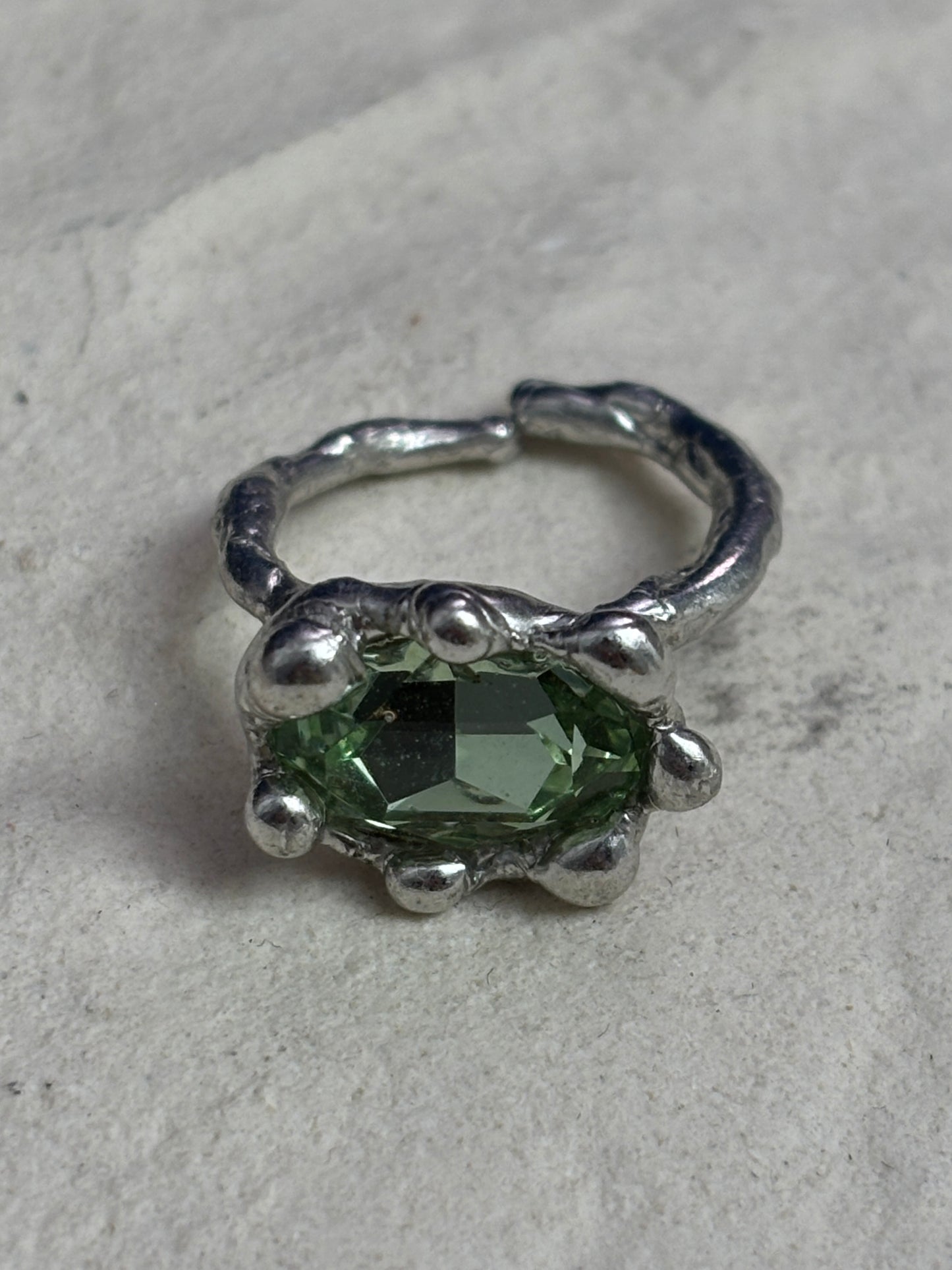 Shooting Stars Ring Green