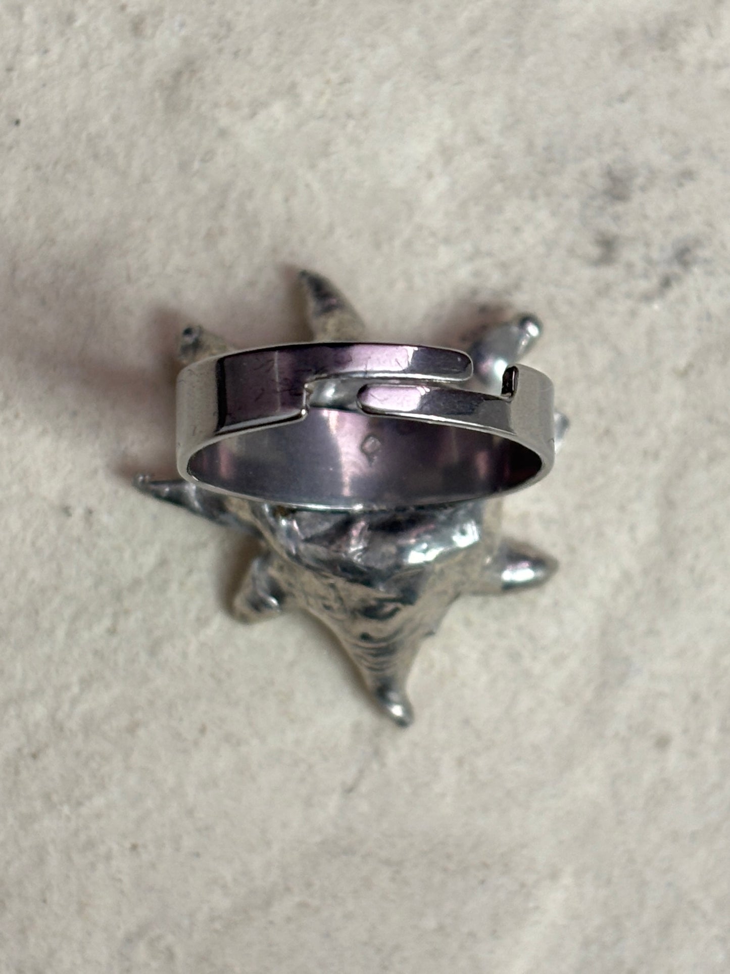 Shooting Stars Ring Spiked Heart