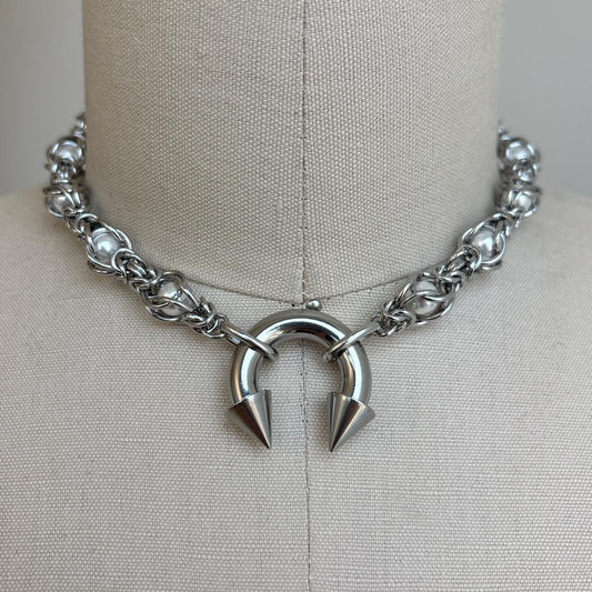 Septum Piercing Choker with Spikes