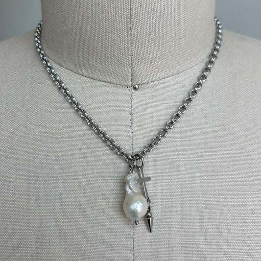 Baroque Pearl Necklace with rosary cross
